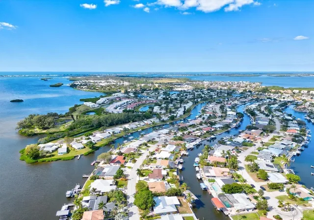 Photo 1 of Single family home for sale at 4907 Coral Blvd, Bradenton, FL 34210 | MLS# A4708981 | Listing updated on 2026-10-29