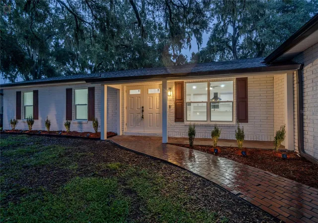 Single family home for sale at 611 Rooks Rd, SEFFNER, FL 33584 | MLS# TB8556388