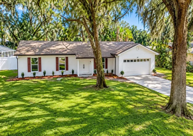 Single family home for sale at 611 Rooks Rd, SEFFNER, FL 33584 | MLS# TB8556388
