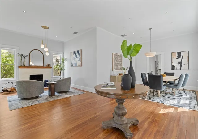 Photo 4 of Single family home for sale at 2410 W Jetton Ave, Tampa, FL 33629 | MLS# O6448531 | Listing updated on 2026-10-09