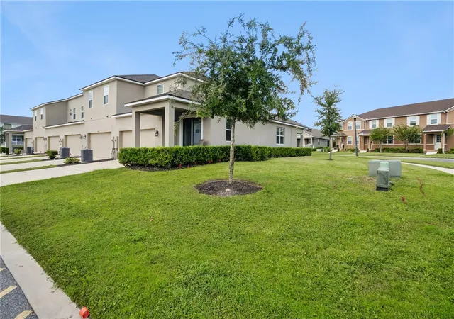 Photo 2 of Townhouse for sale at 2971 Firebush Way, Clermont, FL 34711 | MLS# G5118851 | Listing updated on 2026-10-20
