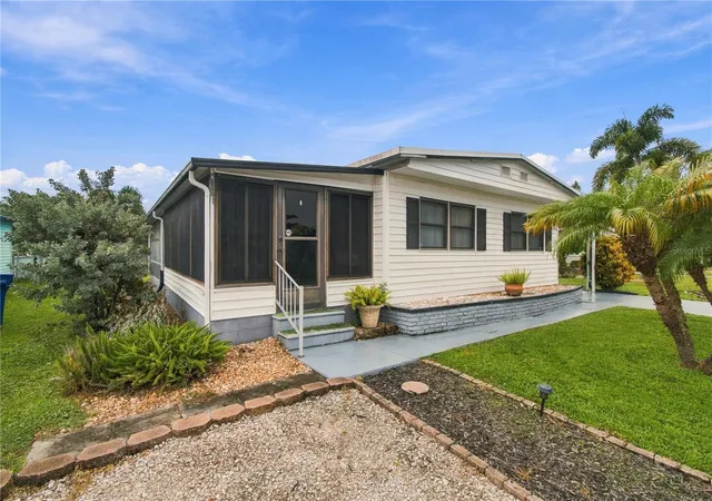 Photo 1 of Manufactured home for sale at 104 52nd Avenue Plz E, Bradenton, FL 34203 | MLS# TB8556411 | Listing updated on 2026-10-09