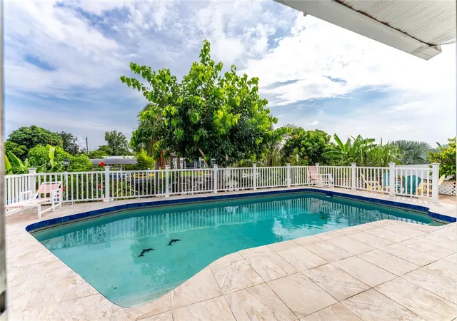 Photo 3 of Single family home for sale at 137 Dowling Ave Ne, Port Charlotte, FL 33952 | MLS# C7531778 | Listing updated on 2026-10-09