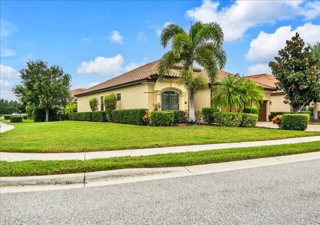 Photo 1 of Single family home for sale at 13003 Belknap Pl, Bradenton, FL 34211 | MLS# G5118854 | Listing updated on 2026-10-09