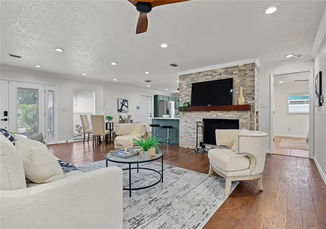 Photo 4 of Single family home for sale at 6342 31st Street S, Saint Petersburg, FL 33712 | MLS# TB8556425 | Listing updated on 2026-10-09