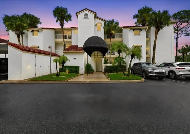 Photo 2 of Condo for sale at 459 Hamptoncrest Cir #203, Lake Mary, FL 32746 | MLS# O6448559 | Listing updated on 2026-10-11
