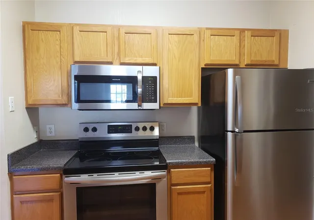 Photo 2 of Condo for sale at 4802 51st Street W #1818, Bradenton, FL 34210 | MLS# A4708997 | Listing updated on 2026-10-23