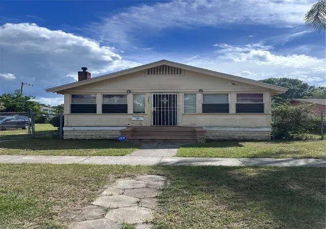 Single family home for sale at 1234 13th Avenue S, Saint Petersburg, FL 33705 | MLS# TB8556437