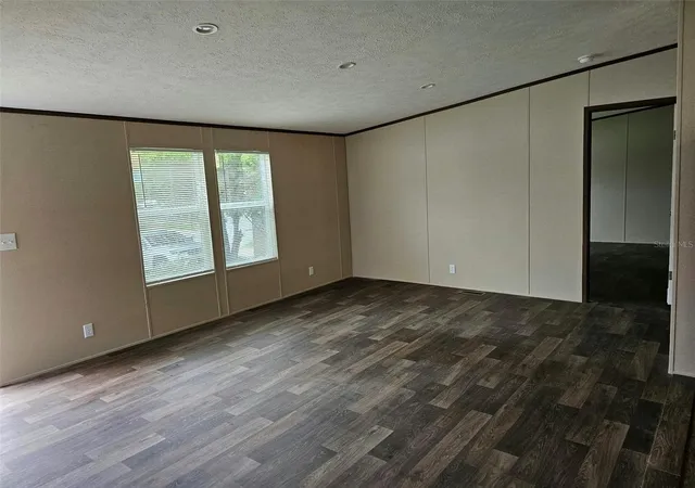 Photo 3 of Manufactured home for sale at 6931 Castillo Ct, Orlando, FL 32822 | MLS# O6448572 | Listing updated on 2026-10-10