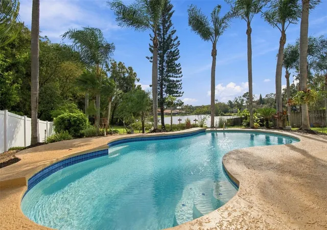 Photo 4 of Single family home for sale at 15113 Alexis Dr, Tampa, FL 33624 | MLS# TB8556448 | Listing updated on 2026-10-26