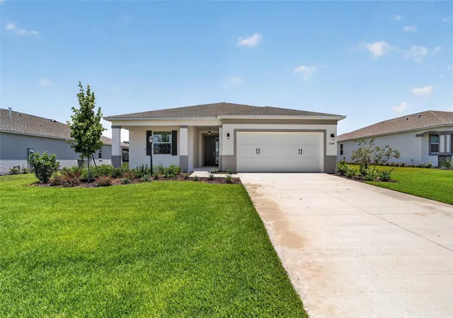 Photo 3 of Single family home for sale at 10399 SW 105th Terrace, Ocala, FL 34481 | MLS# OM733731 | Listing updated on 2026-10-09
