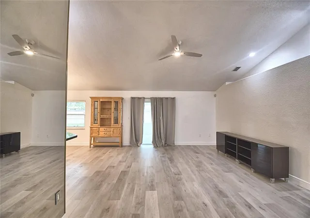 Photo 3 of Single family home for sale at 106 Harbor Way, Auburndale, FL 33823 | MLS# P4940115 | Listing updated on 2026-10-09