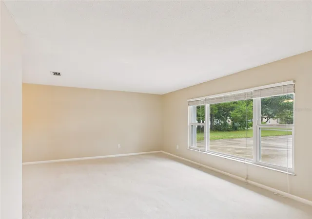 Photo 4 of Single family home for sale at 141 Douglas St N, Homosassa, FL 34446 | MLS# OM733733 | Listing updated on 2026-10-09