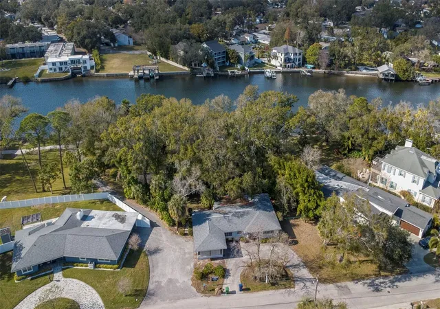 Photo 2 of Sale Pending at 3306 N Perry Ave, Tampa, FL 33603 | MLS# TB8556462 | Listing updated on 2026-10-27