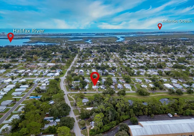 Photo 4 of Manufactured home for sale at 5209 Frederick Ave, Port Orange, FL 32127 | MLS# NS1089454 | Listing updated on 2026-10-10