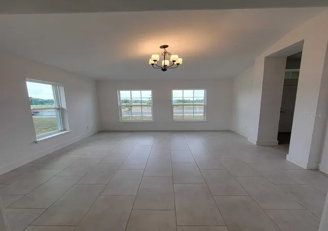 Photo 3 of Single family home for sale at 4507 SW 91st Lane Rd, Ocala, FL 34476 | MLS# OM733736 | Listing updated on 2026-10-09