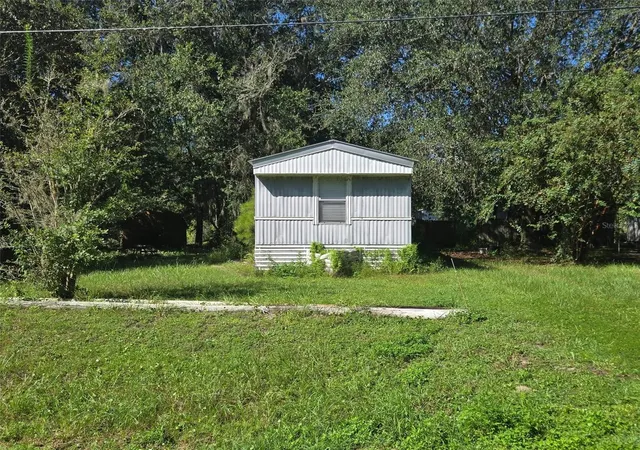 Photo 1 of Manufactured home for sale at 251 Tarpon Blvd, Palatka, FL 32177 | MLS# GC544069 | Listing updated on 2026-10-15
