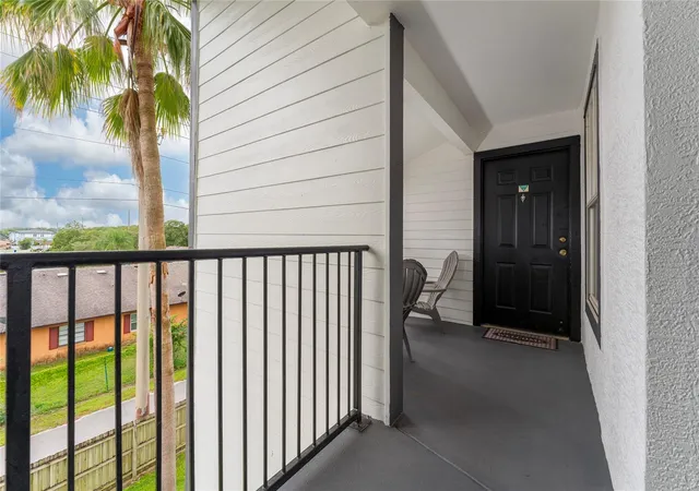 Photo 4 of Condo for sale at 2218 Grand Cayman Ct #1335, Kissimmee, FL 34741 | MLS# S5159189 | Listing updated on 2026-10-09