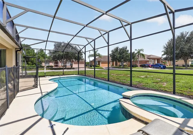 Photo 1 of Single family home for sale at 277 Yellow Snapdragon Dr, Davenport, FL 33837 | MLS# S5159191 | Listing updated on 2026-10-10