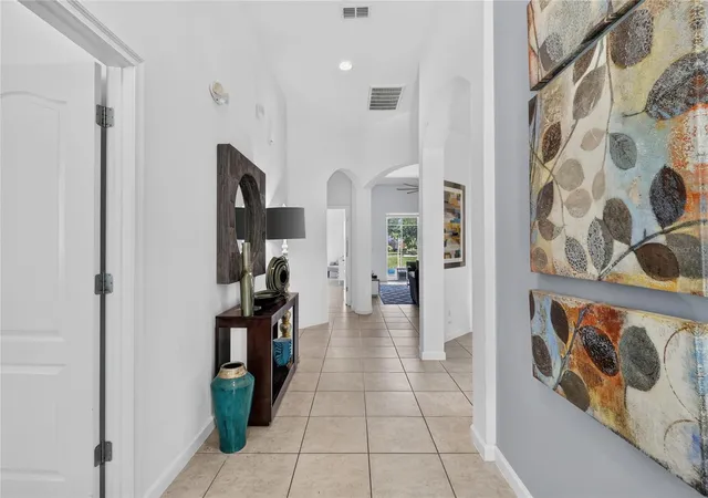 Photo 3 of Single family home for sale at 277 Yellow Snapdragon Dr, Davenport, FL 33837 | MLS# S5159191 | Listing updated on 2026-10-10