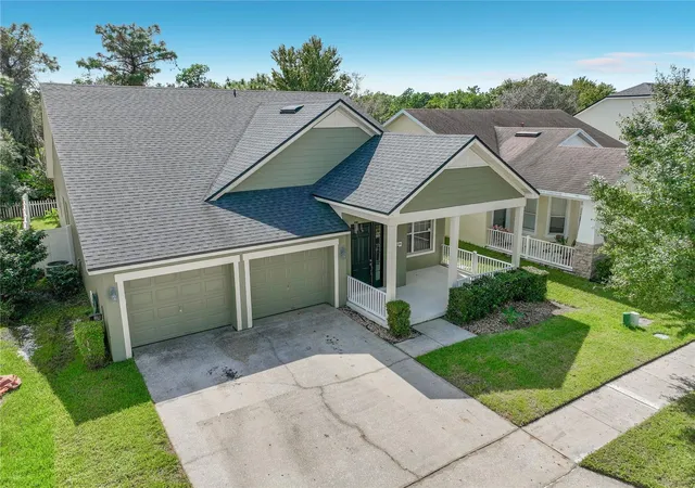 Photo 4 of Single family home for sale at 14226 Bradbury Rd, Orlando, FL 32828 | MLS# O6448599 | Listing updated on 2026-10-15
