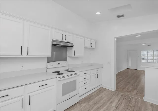 Photo 4 of Single family home for sale at 8021 N Edison Ave, Tampa, FL 33604 | MLS# O6448601 | Listing updated on 2026-10-09