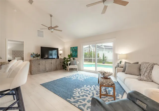 Photo 4 of Single family home for sale at 9 Sea Gull Dr, Ormond Beach, FL 32176 | MLS# NS1089455 | Listing updated on 2026-10-11