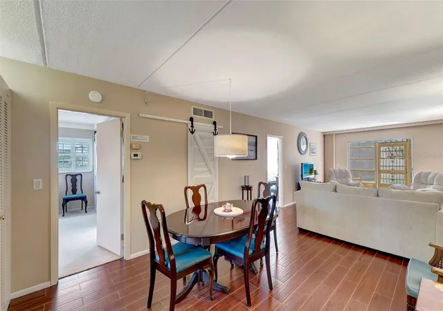 Photo 2 of Condo for sale at 649 Tamiami Trl S #107, Venice, FL 34285 | MLS# N6146131 | Listing updated on 2026-10-09