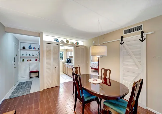 Photo 3 of Condo for sale at 649 Tamiami Trl S #107, Venice, FL 34285 | MLS# N6146131 | Listing updated on 2026-10-09