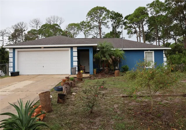 Photo 1 of Single family home for sale at 1102 Redbird St, Lake Placid, FL 33852 | MLS# C7531789 | Listing updated on 2026-10-11