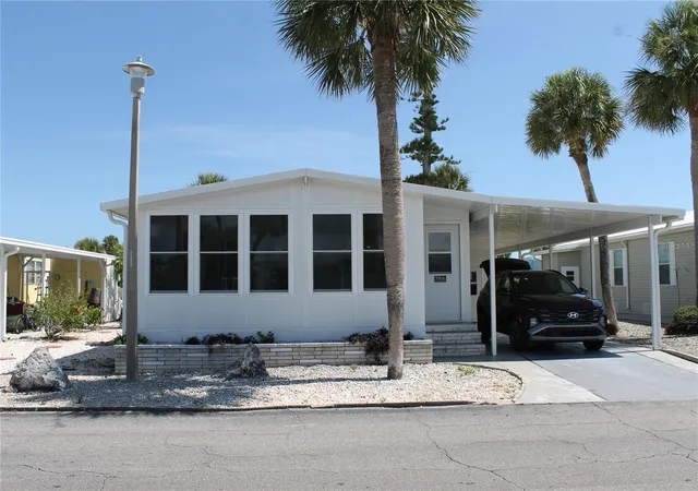 Photo 1 of Sale Pending at 218 Via Veneto, Venice, FL 34285 | MLS# N6146132 | Listing updated on 2026-10-16