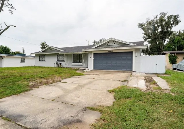 Photo 2 of Single family home for sale at 4600 Arcie St, Orlando, FL 32812 | MLS# S5159200 | Listing updated on 2026-10-09