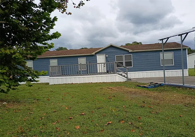 Photo 1 of Manufactured home for sale at 7715 Glen Meadow Dr, Lakeland, FL 33810 | MLS# B4902391 | Listing updated on 2026-10-09