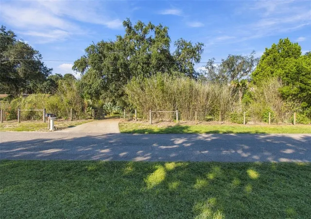 Photo 2 of Single family home for sale at 11525 Murcott Way, Land O Lakes, FL 34638 | MLS# TB8556529 | Listing updated on 2026-10-29