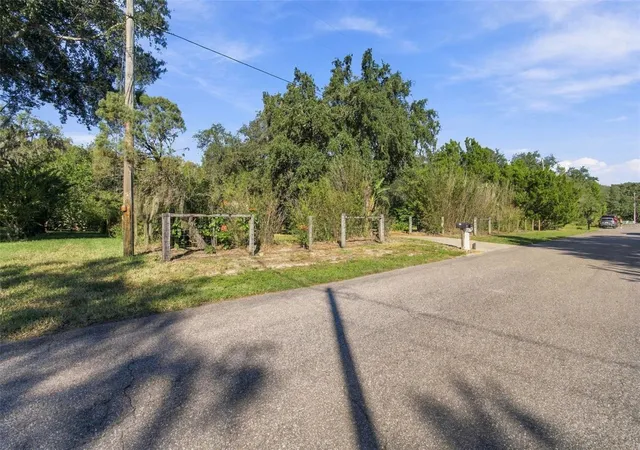 Photo 3 of Single family home for sale at 11525 Murcott Way, Land O Lakes, FL 34638 | MLS# TB8556529 | Listing updated on 2026-10-29