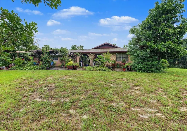 Photo 3 of Single family home for sale at 7916 Slate Ct, New Port Richey, FL 34654 | MLS# TB8556533 | Listing updated on 2026-10-09