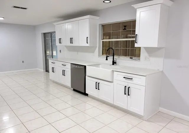 Photo 3 of Single family home for sale at 235 S Lee St, Beverly Hills, FL 34465 | MLS# OM733745 | Listing updated on 2026-10-09