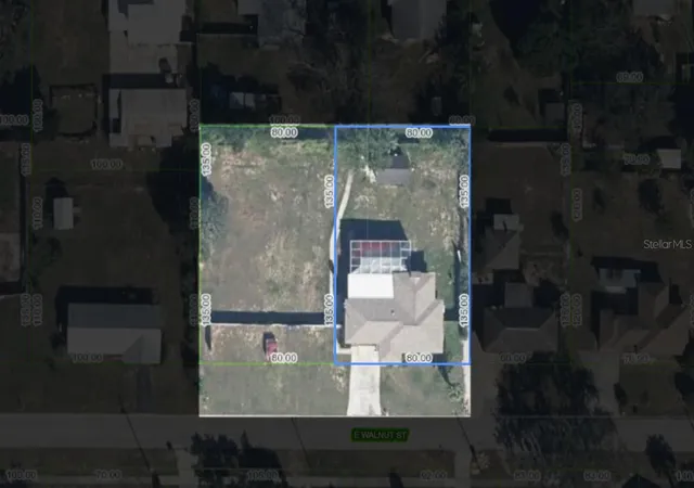 Photo 3 of Single family home for sale at 311 E Walnut St, Avon Park, FL 33825 | MLS# P4940117 | Listing updated on 2026-10-10