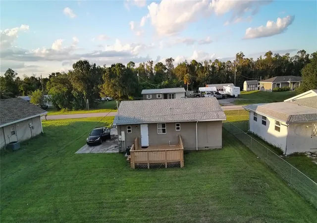 Photo 4 of Single family home for sale at 4725 Knollwood Dr, Punta Gorda, FL 33982 | MLS# O6448659 | Listing updated on 2026-10-09