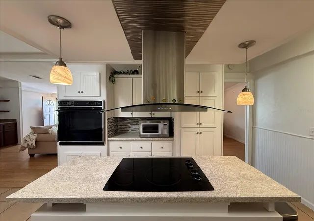 Photo 1 of Manufactured home for sale at 12501 Ulmerton Rd #181, Largo, FL 33774 | MLS# TB8556553 | Listing updated on 2026-10-09