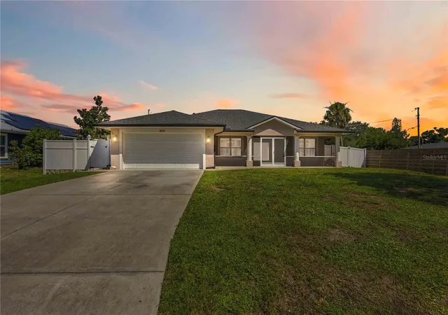 Photo 1 of Single family home for sale at 2671 Serpula Rd, Venice, FL 34293 | MLS# A4709040 | Listing updated on 2026-10-10