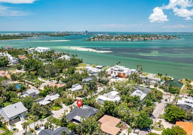 Photo 2 of Single family home for sale at 3455 Anglin Dr, Sarasota, FL 34242 | MLS# A4709041 | Listing updated on 2026-10-09
