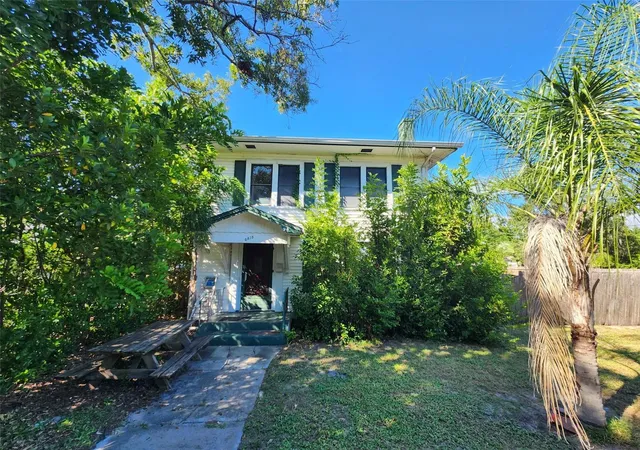 Photo 2 of Single family home for sale at 4815 3rd Avenue N, Saint Petersburg, FL 33713 | MLS# TB8556566 | Listing updated on 2026-10-09