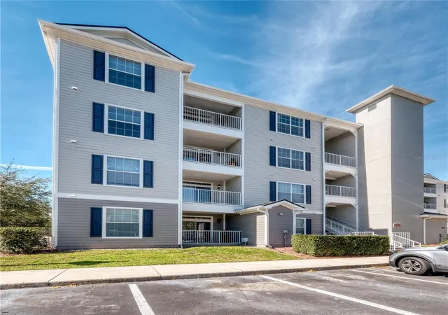 Photo 3 of Condo for sale at 3174 Feltrim Pl #103, Kissimmee, FL 34747 | MLS# S5159210 | Listing updated on 2026-10-09