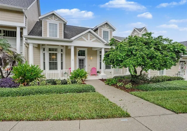 Photo 2 of Townhouse for sale at 190 Harbour Cvs Way, Clermont, FL 34711 | MLS# G5118874 | Listing updated on 2026-10-13