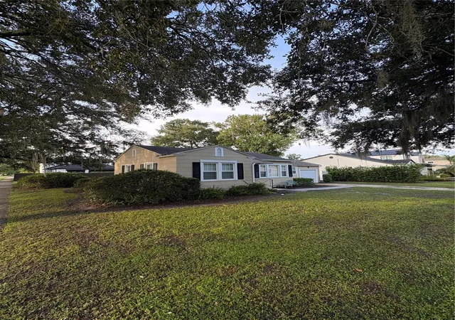 Photo 2 of Single family home for sale at 1124 Stetson St, Orlando, FL 32804 | MLS# O6448684 | Listing updated on 2026-10-09