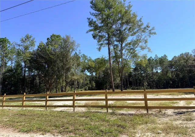 Photo 1 of Land for sale at S Us Hwy 441, High Springs, FL 32643 | MLS# GC544074 | Listing updated on 2026-10-13