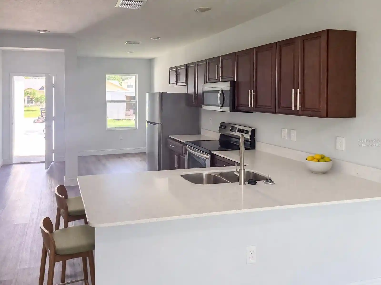 Listing Photo 2 - Condo for sale in 535 Albatross Dr located at 535 Albatross Dr, Kissimmee, FL 34759 - Unit 535 Albatross Dr