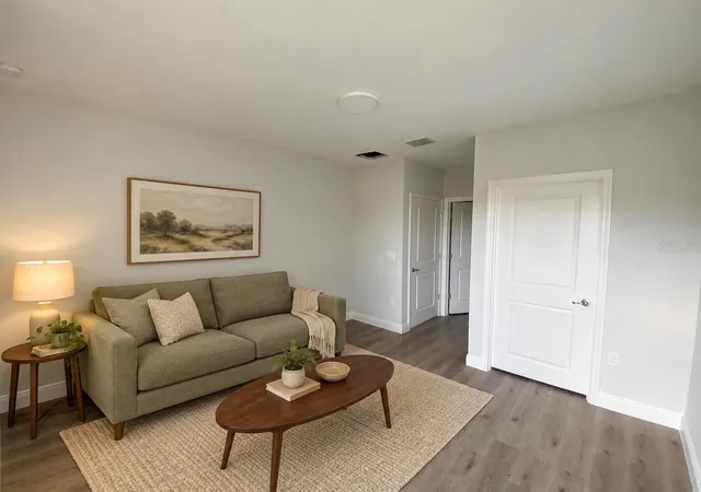 Listing Photo 4 - Condo for sale in building located at 535 Albatross Dr, Kissimmee, FL 34759