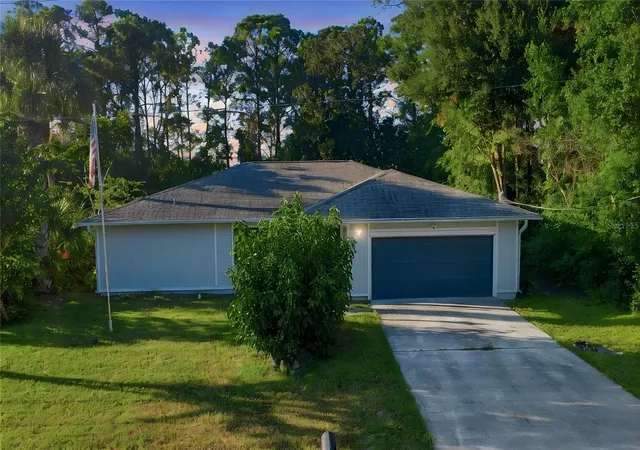 Photo 1 of Single family home for sale at 92 Foster Ln, Palm Coast, FL 32137 | MLS# O6448688 | Listing updated on 2026-10-14